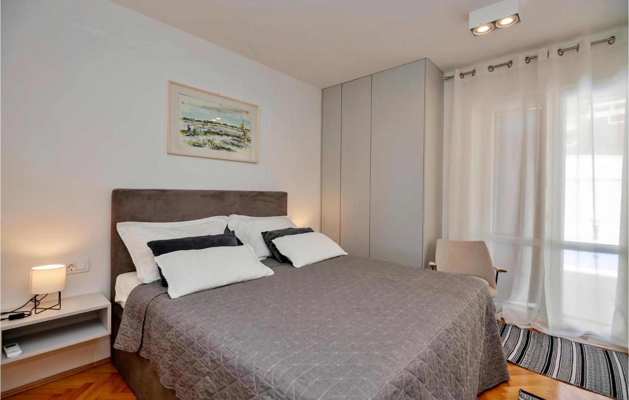 3 Bedroom Gorgeous Home In Makarska Eksteriør billede